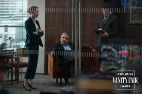 Кадры из фильма «Честная игра» Бизнес рушит отношения Фиби Дайневор и Олдена Эренрайка в трейлере фильма «Честная игра»